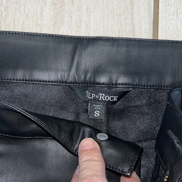 Alp n Rock Vegan Leather Quilted Moto Pant Black - Picture 6 of 11